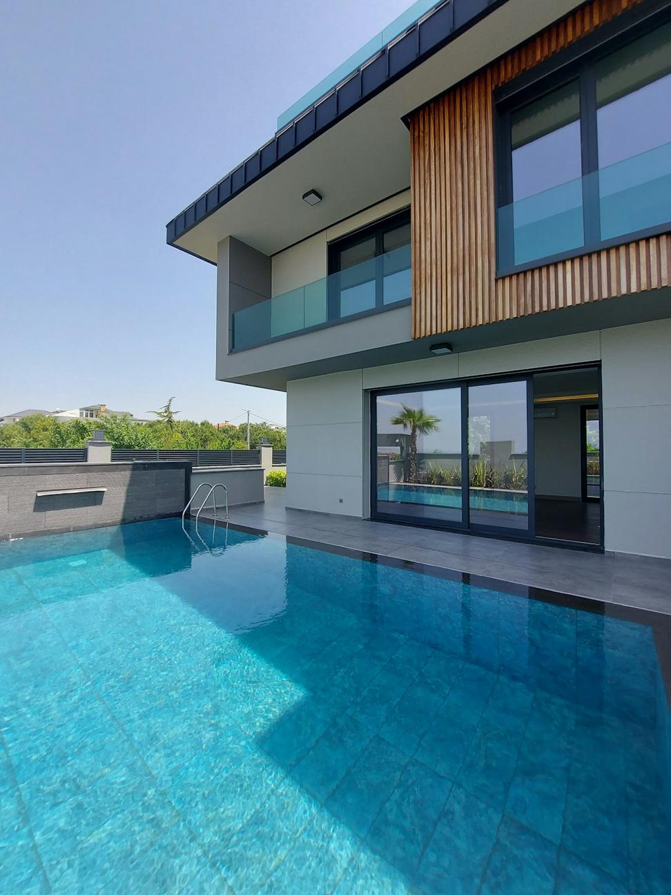 Outdoor Living Paradise